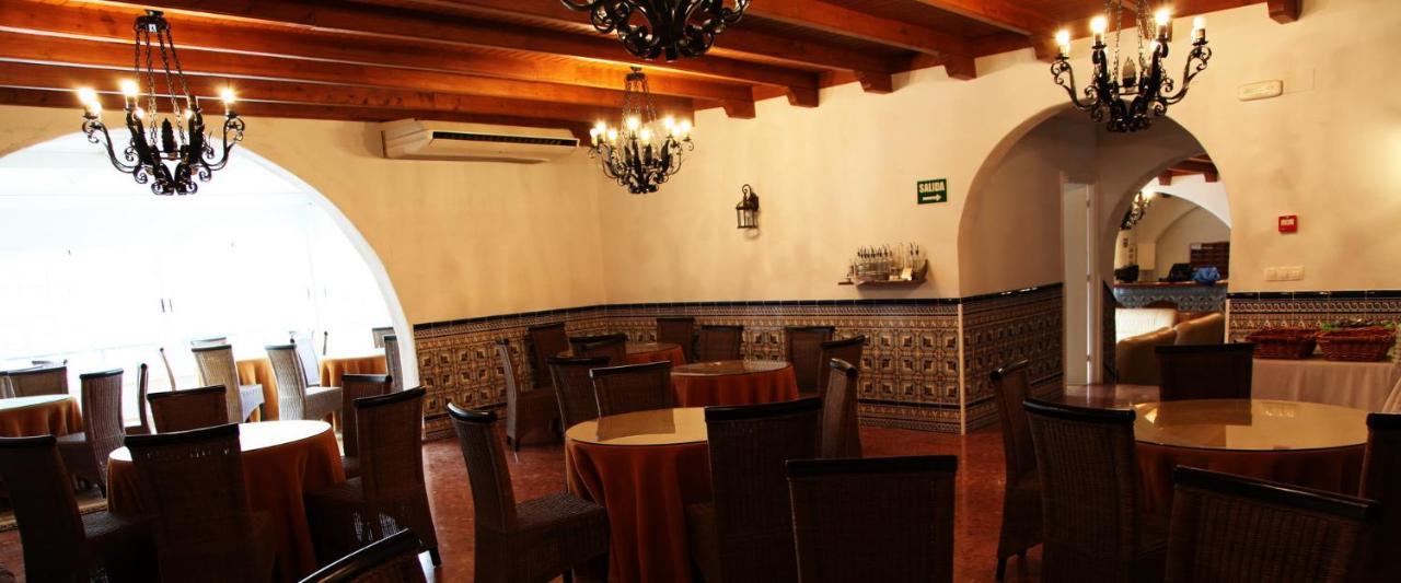 Hotel La Cañada Ruidera 2*